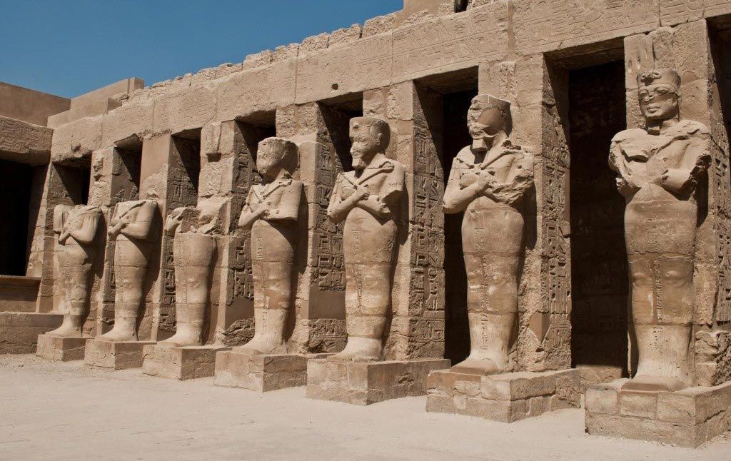 Karnak-A Glimpse into The Legacy of Ancient Egyptian Statues-historyglimpse.jpg